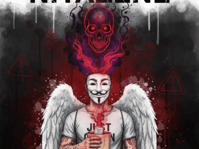 Titelbild zum Thema Nitazene mit der NeelixberliN-Figur (Anonymous-Maske, Engelsflügel, "Just Clean"-Shirt). Die Figur hält eine Droge, aus der ein leuchtender Totenkopf-Geist (das Nitazen) aufsteigt, um die versteckte, tödliche Gefahr zu symbolisieren. Oben steht der Titel "NITAZENE".